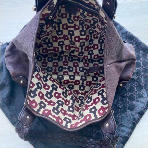 GUCCI PELHAM HOBO (AUTHENTIC) - Picture 8 of 10